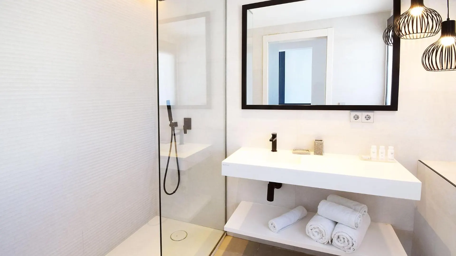 Vila Residencial Bogamari San Antonio